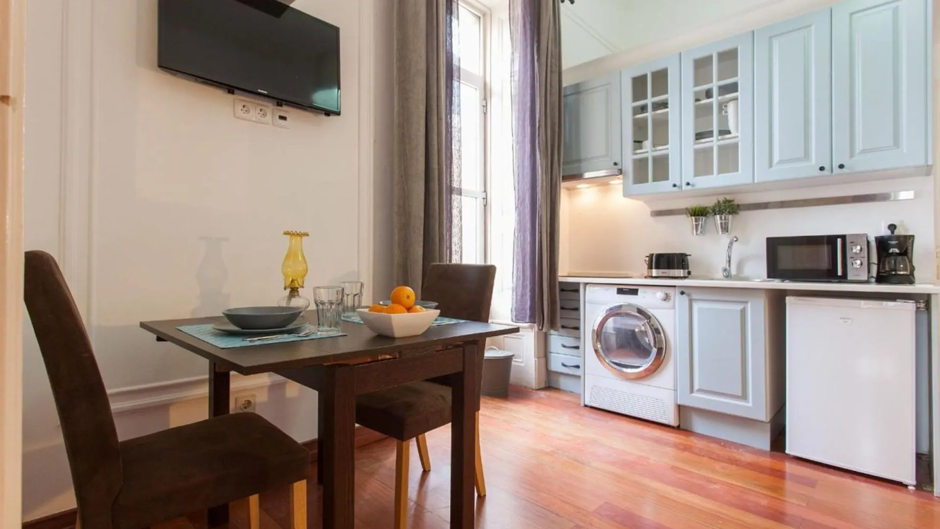 1 Bedroom Apartment Located Heart Of Lisbon City 0*,  Portugal