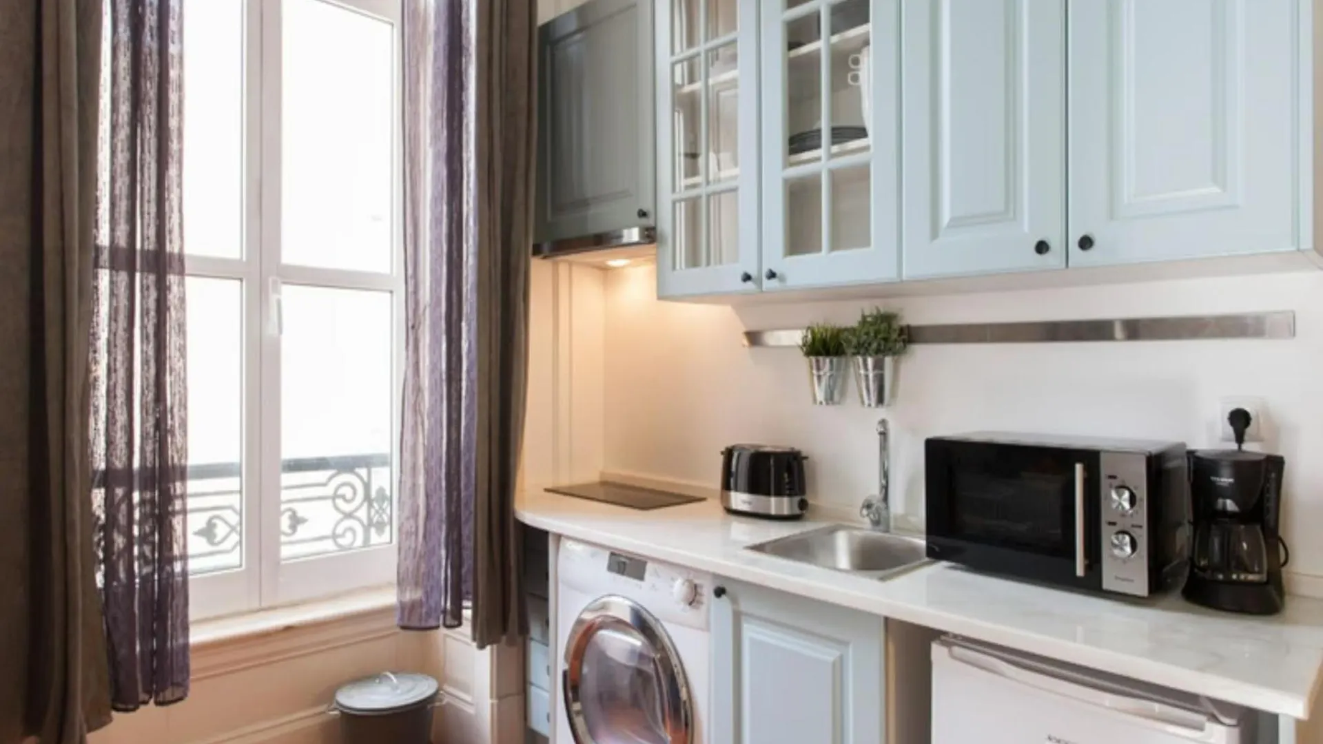 1 Bedroom Apartment Located Heart Of Lisbon City Portugal