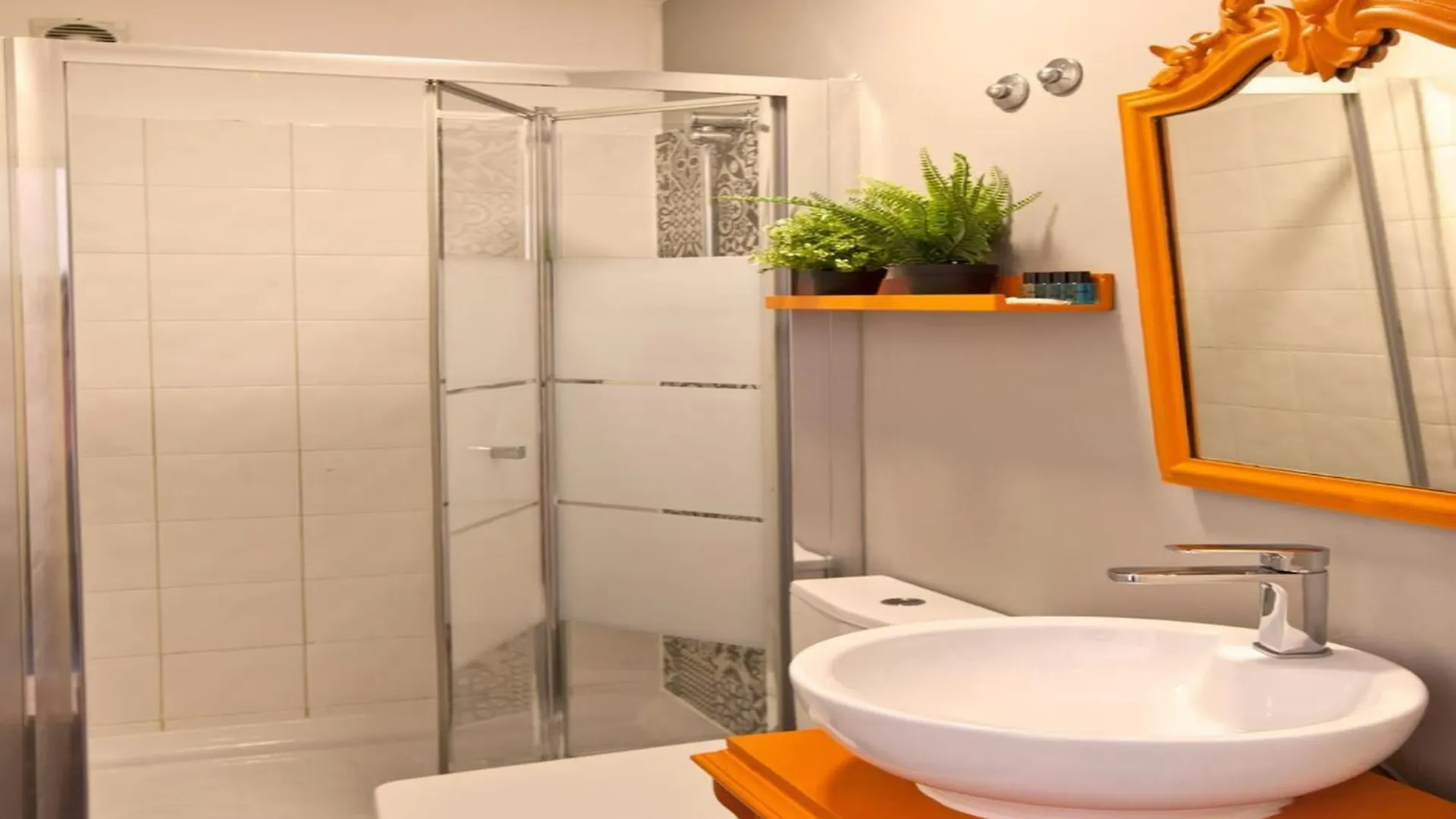 1 Bedroom Apartment Located Heart Of Lisbon City 0*,  Portugal