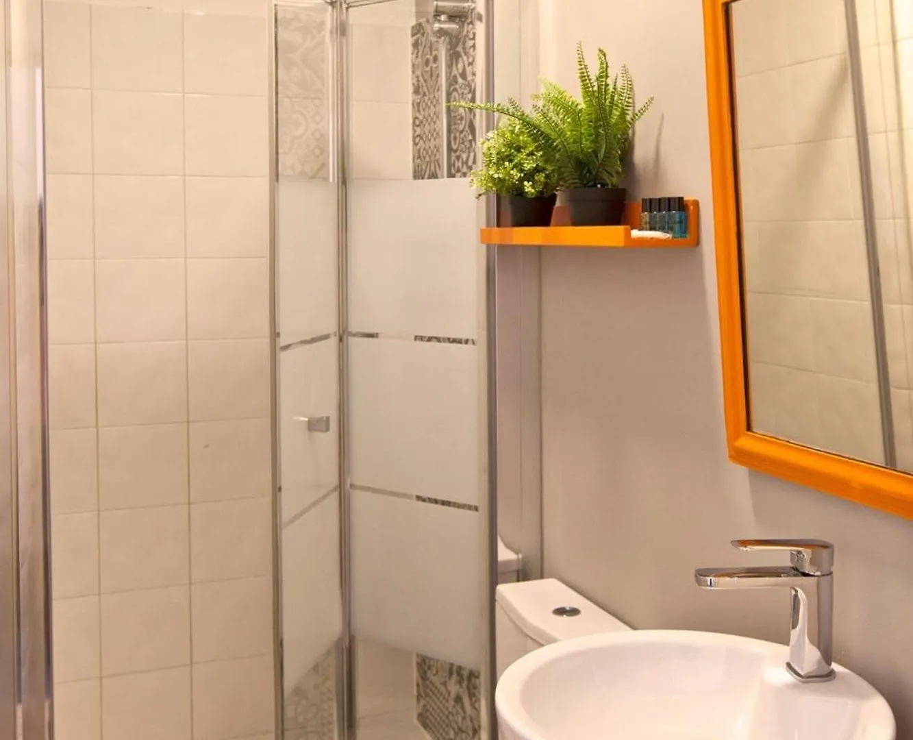 1 Bedroom Apartment Located Heart Of Lisbon City